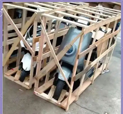 和硕电动车运输